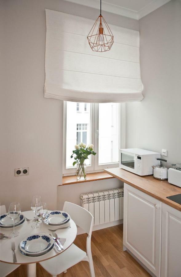 Apartament Piano Warszawa Exteriör bild